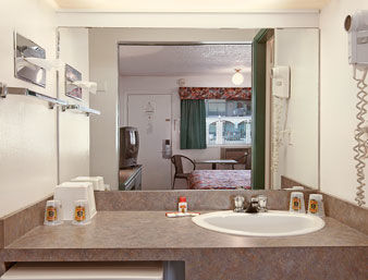 Super 8 Village Hotel